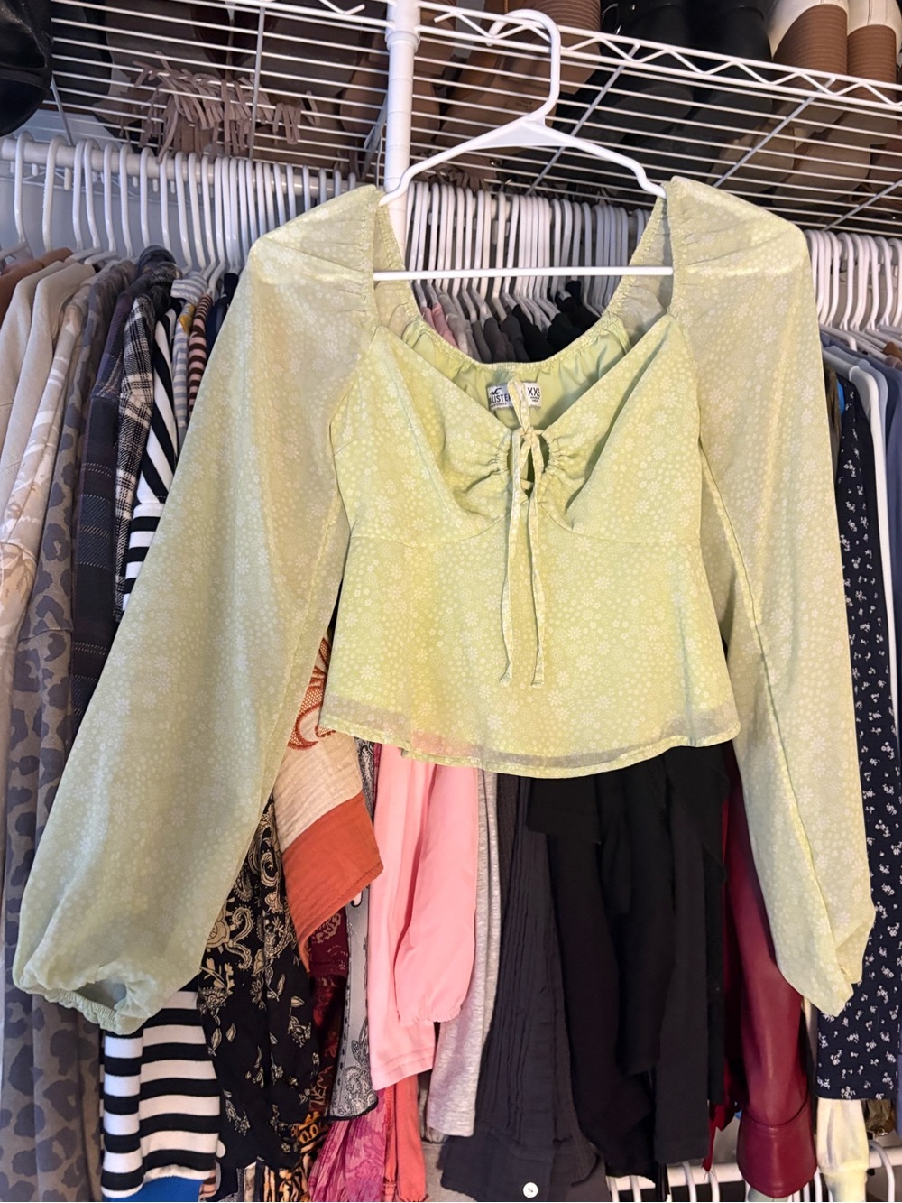 Hollister Light Green Puff-Sleeve Tie-Front Crop Top
